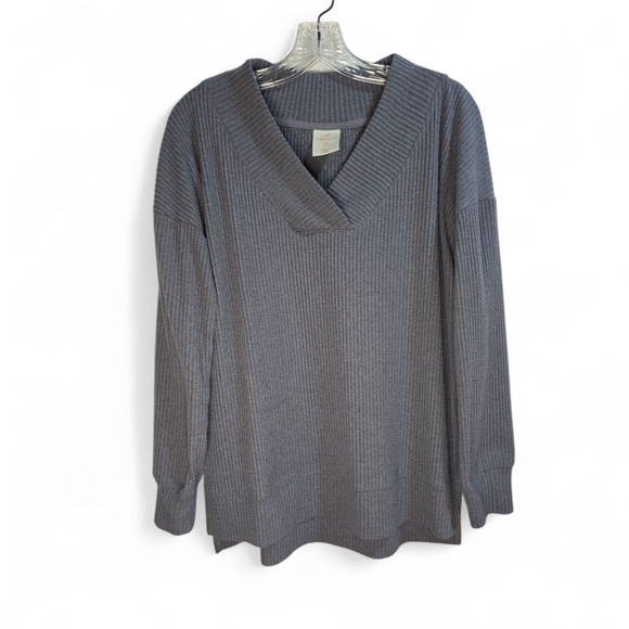 Free Fly Gray Ribbed Knit‎ Long Sleeve V-Neck Tunic Women's Small Oversized - Picture 1 of 6